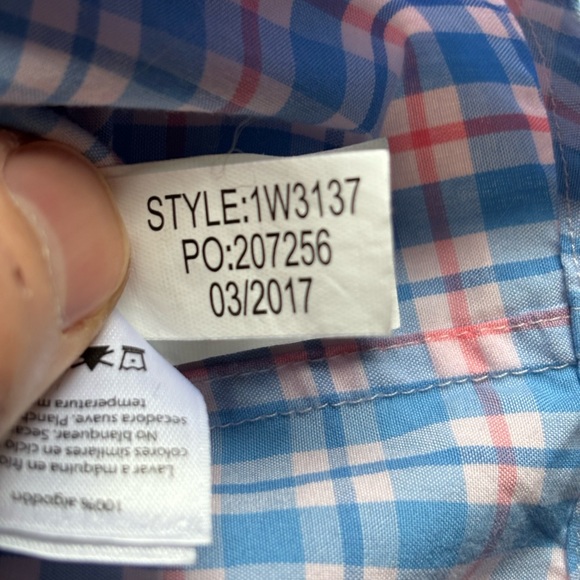 Southern Tide Great Condition button down, size M - Picture 6 of 6